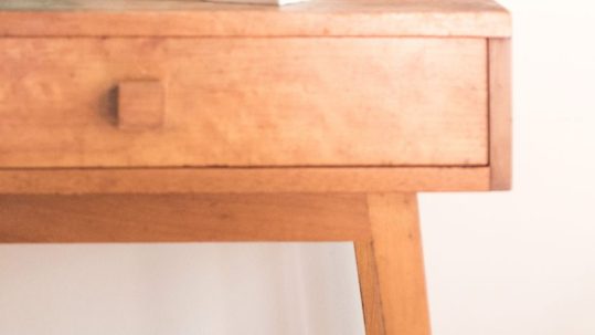 Comment nettoyer un meuble en bois ?