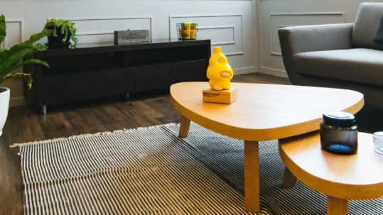 Comment rénover une maison traditionnelle pour un style contemporain ?